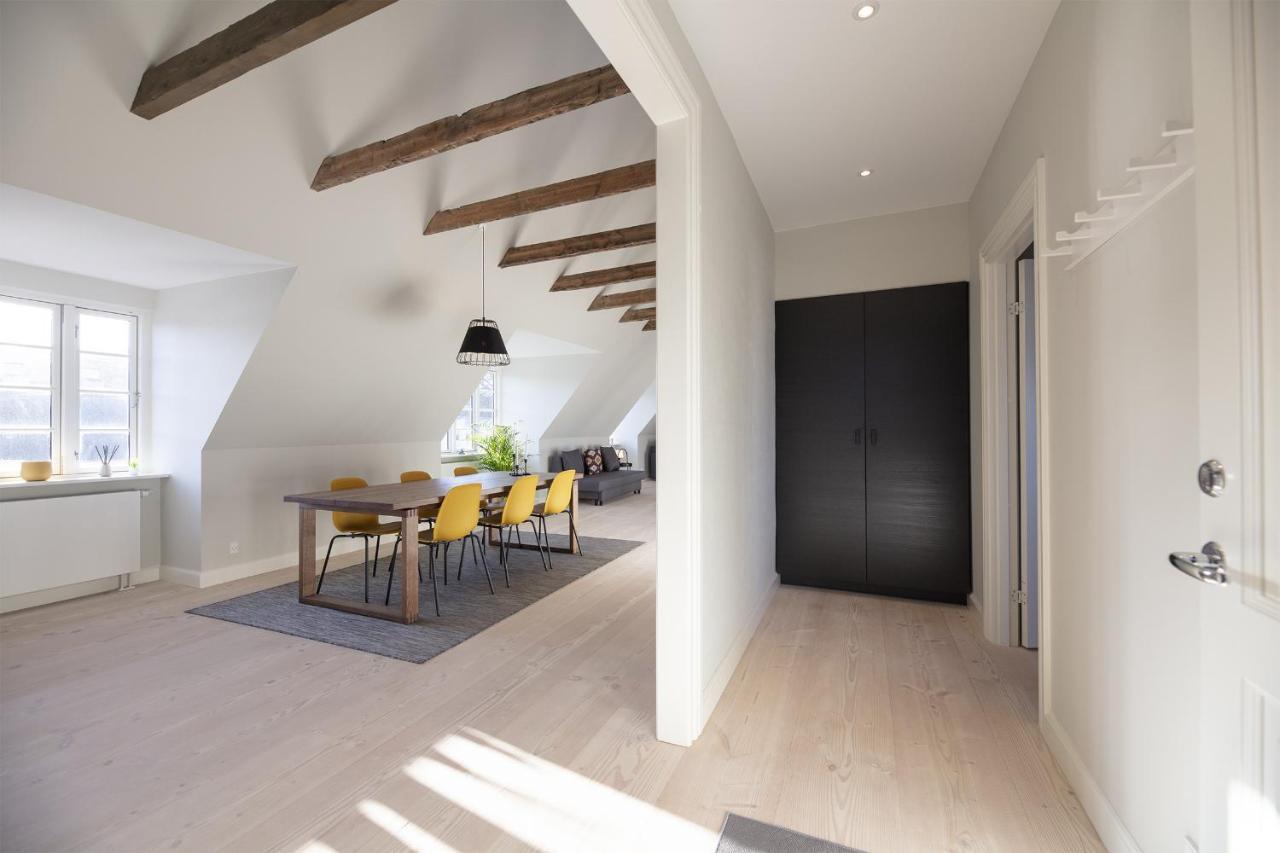 Aday - 3 Bedroom - Modern Living Apartment - Aalborg Center المظهر الخارجي الصورة